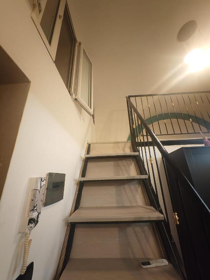 Mini Loft In Centro Apartment Бари Екстериор снимка