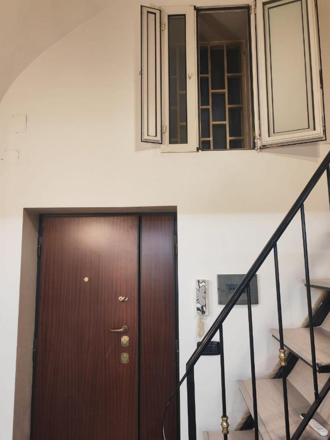 Mini Loft In Centro Apartment Бари Екстериор снимка