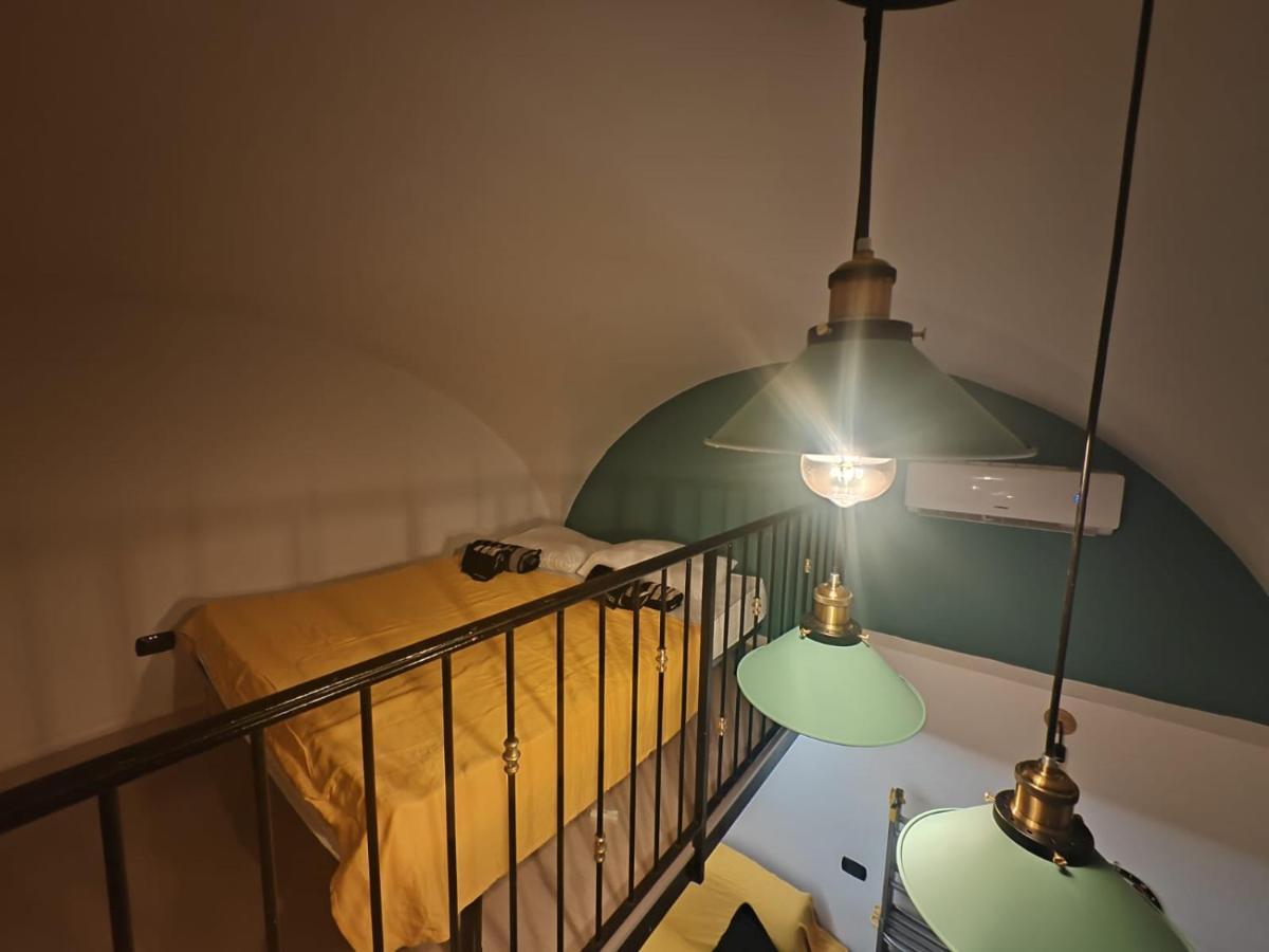 Mini Loft In Centro Apartment Бари Екстериор снимка